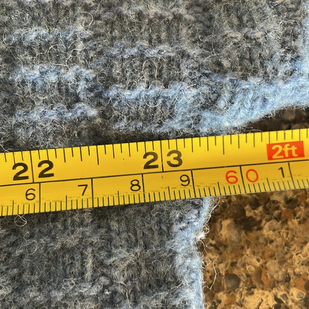 Sundance Chunky Knit Wool Blend Fisherman Oversized Blue Sweater Size Large - Picture 8 of 9